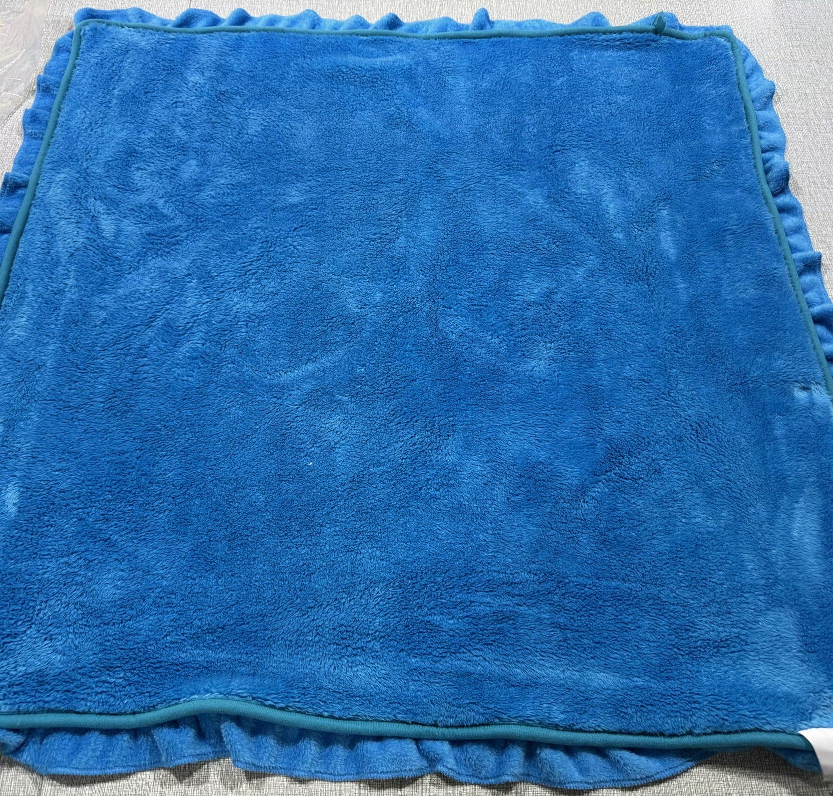 Whimsy Ultra Plush Ruffled Blanket